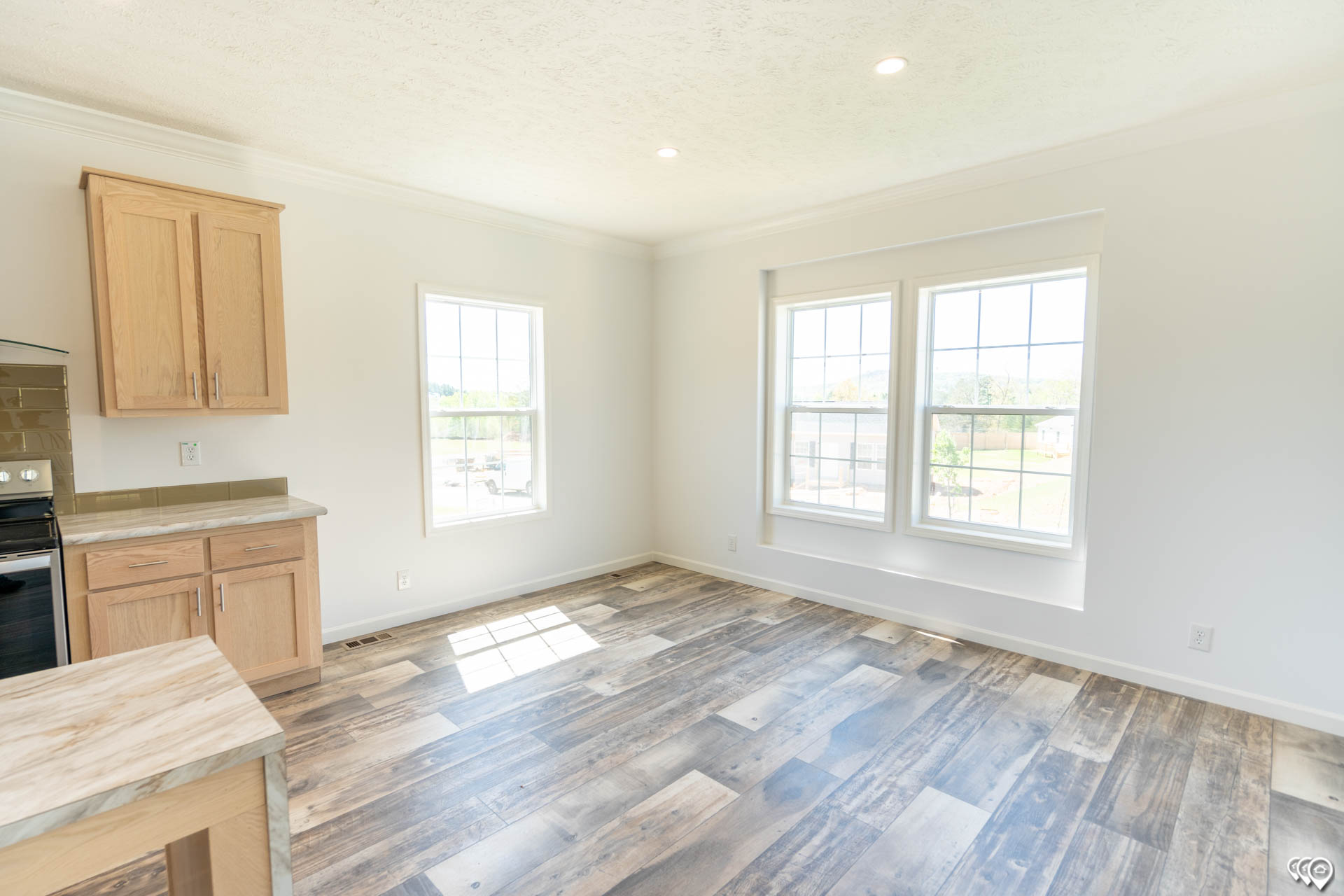 Dutch Elite 325803 Alder For Sale at Eagle Park Homes